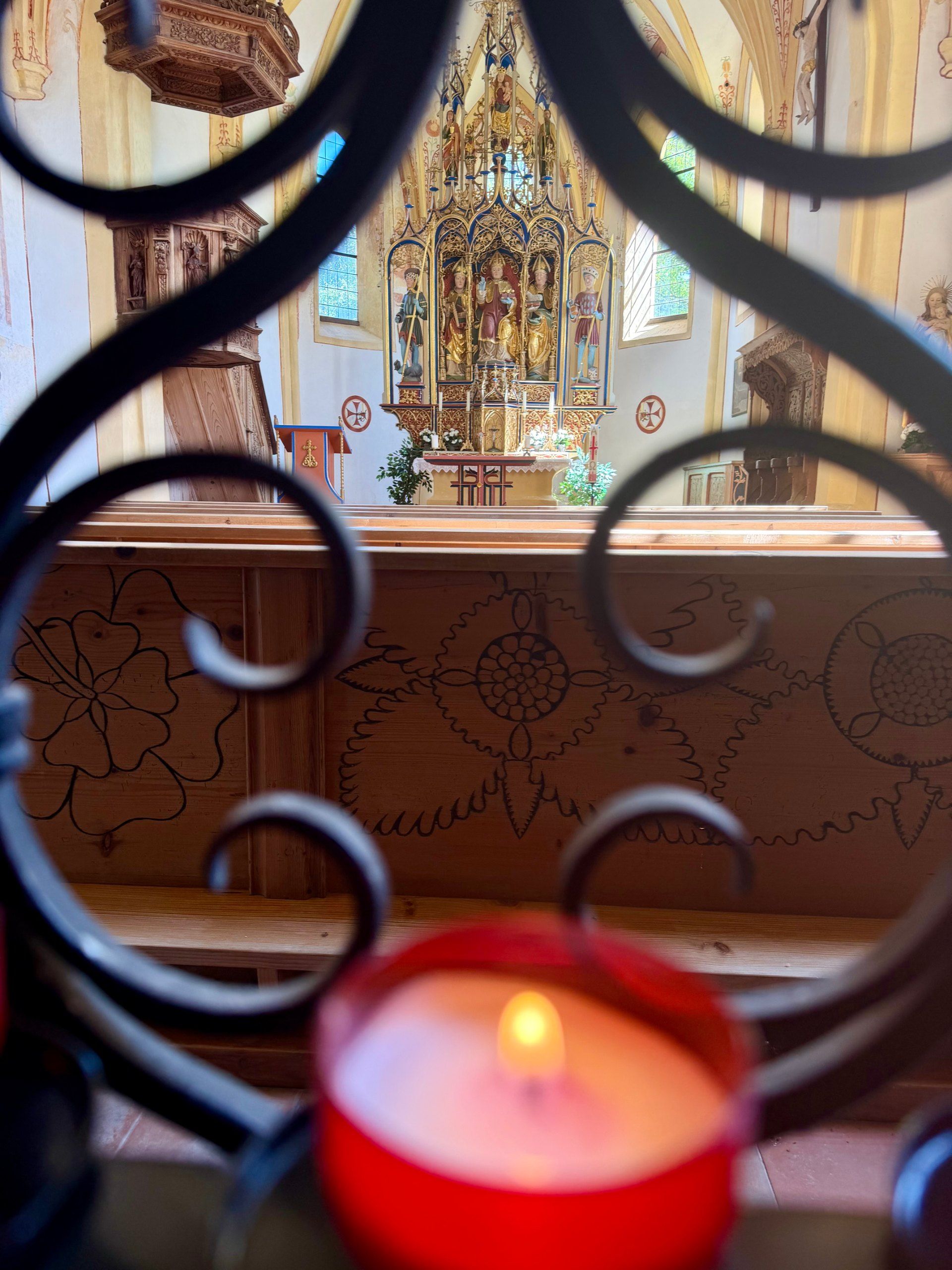 Candle lit by CMTJ Westhoff
