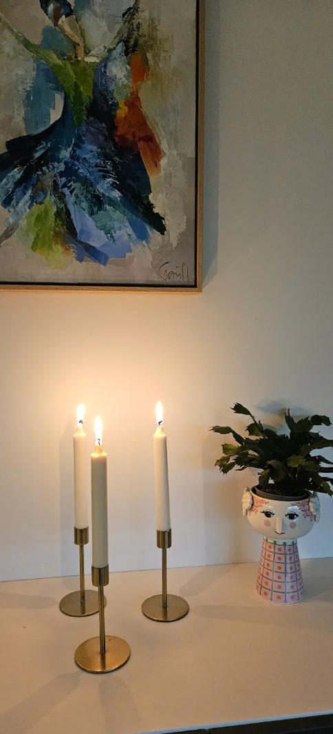 Candle lit by Fiona, Josefine and Malene Platt