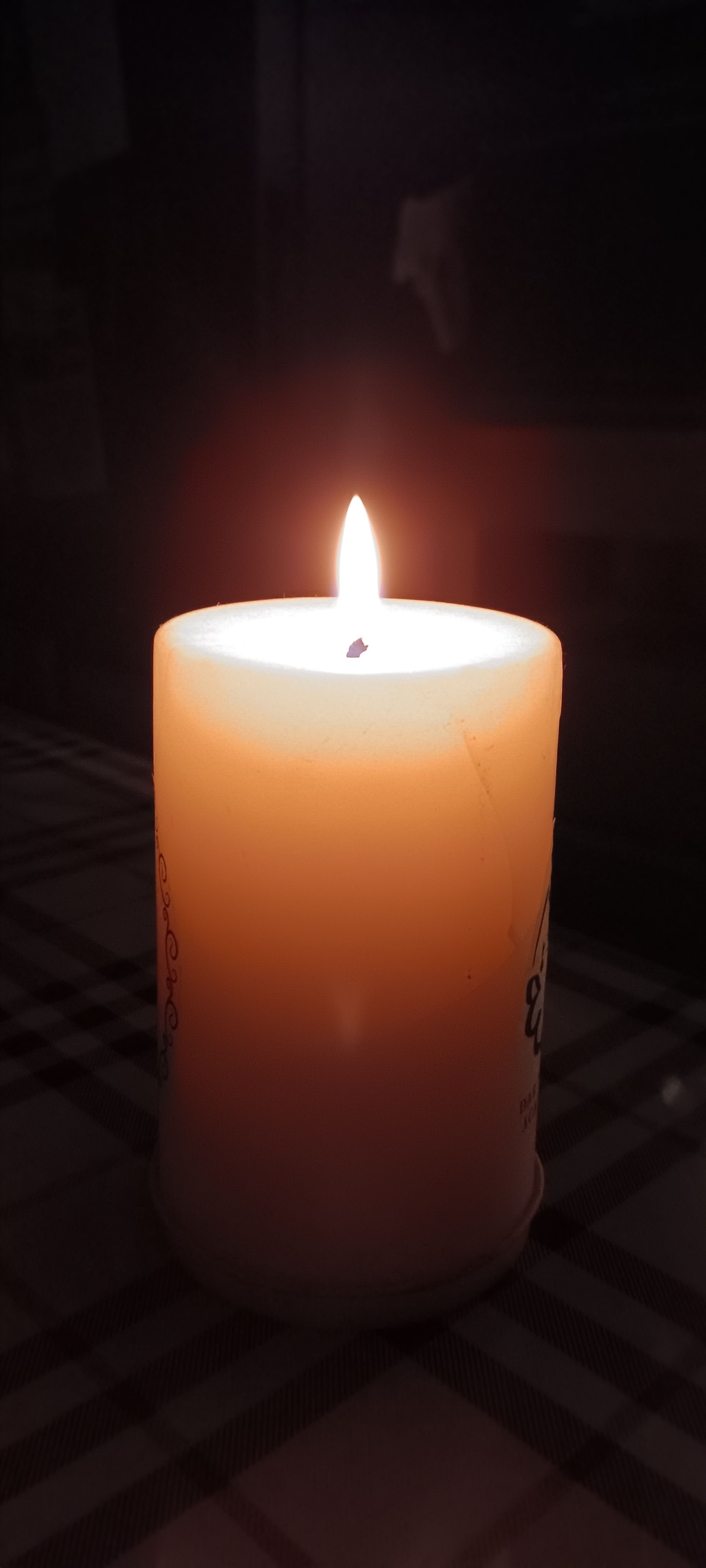 Candle lit by Hatta Kalamwidhi