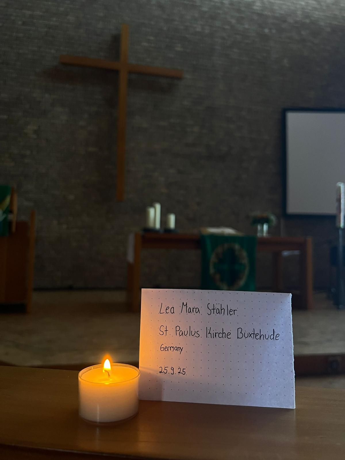 Candle lit by Lea Stähler